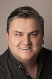 Simon Delaney isToby Berman